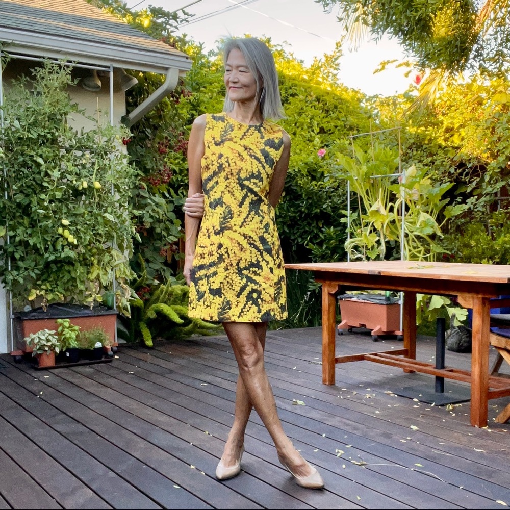Mini dress - Picture 14 of 16